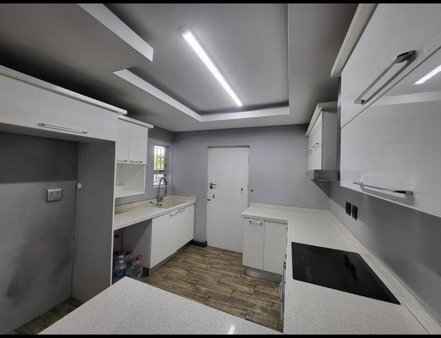 2 BEDROOM PROPERTY TO RENT IN BRINDHAVEN
